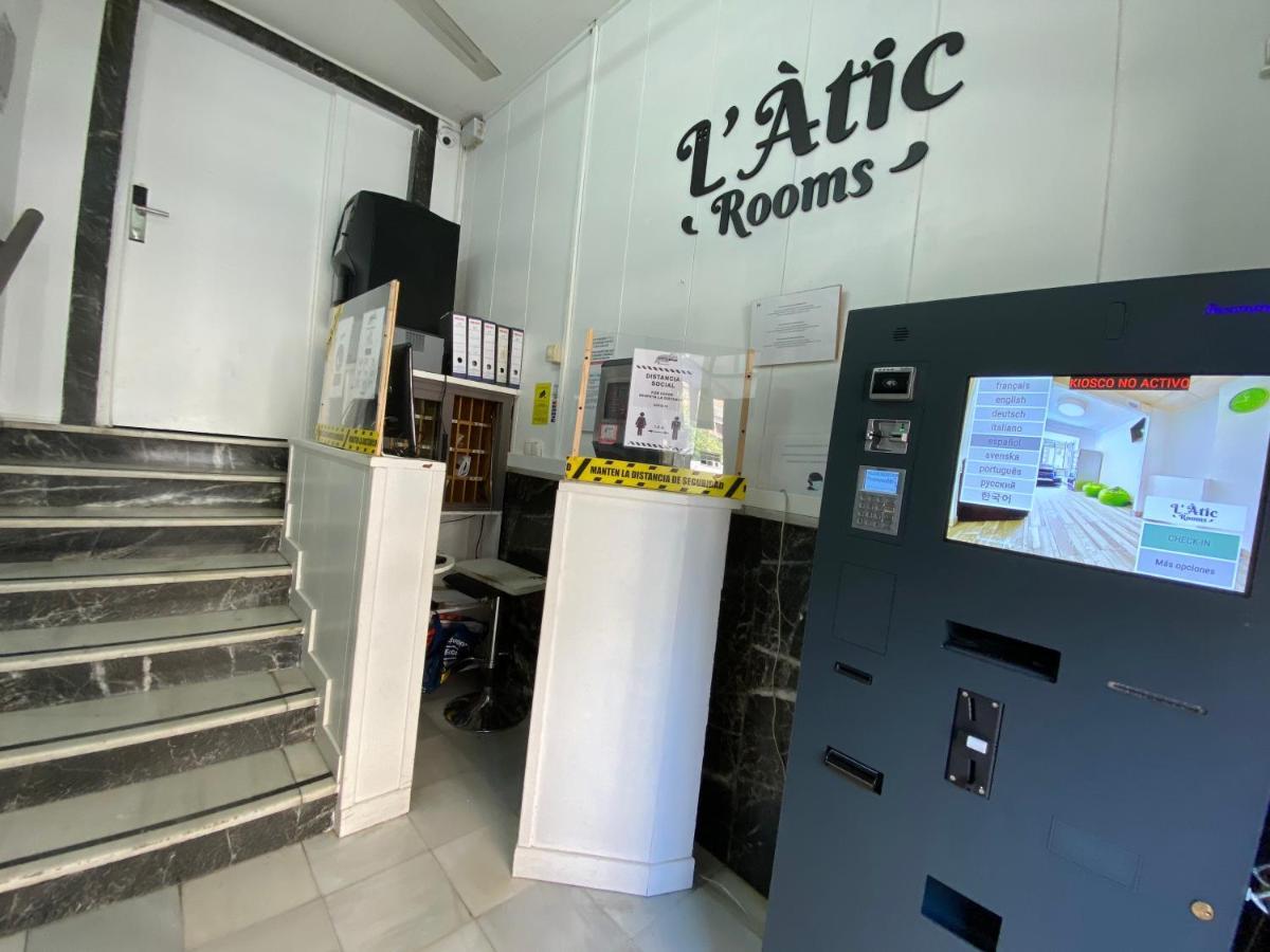 Latic Rooms