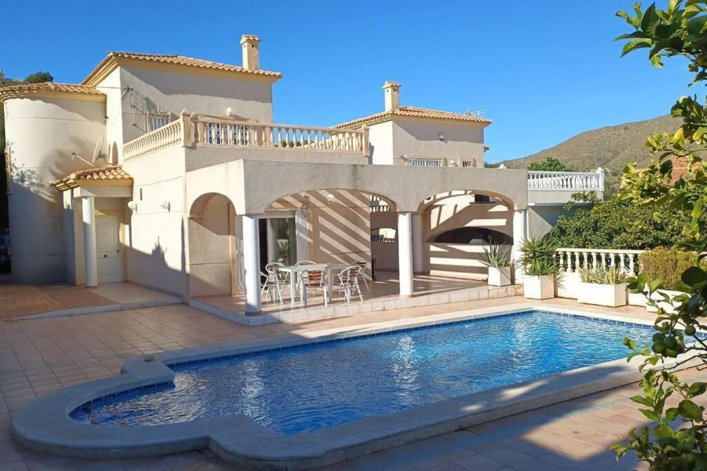 Casa Los Olivos, Villa With A Pool - Alicante