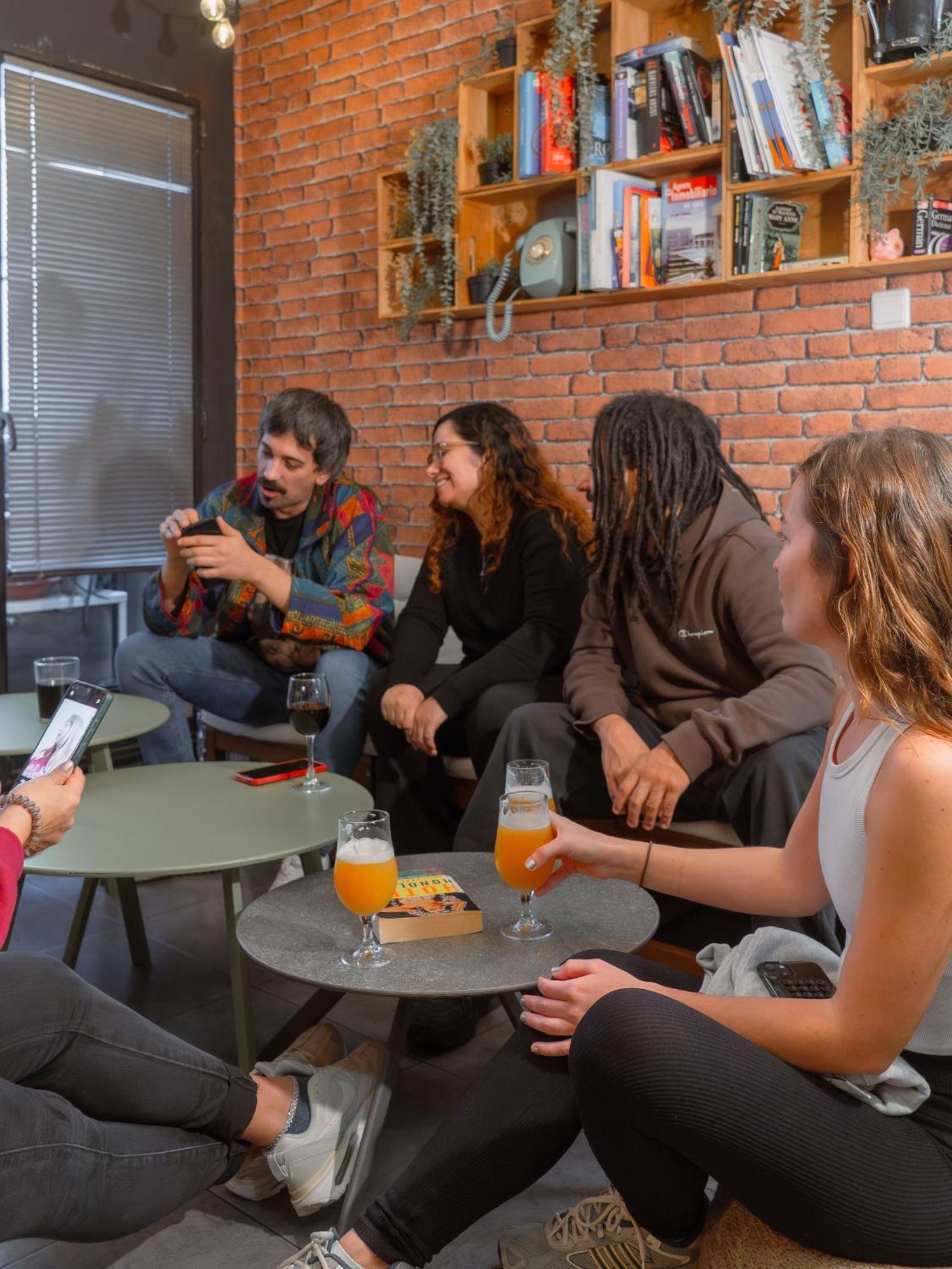 Ole Backpackers Hostel - Alicante
