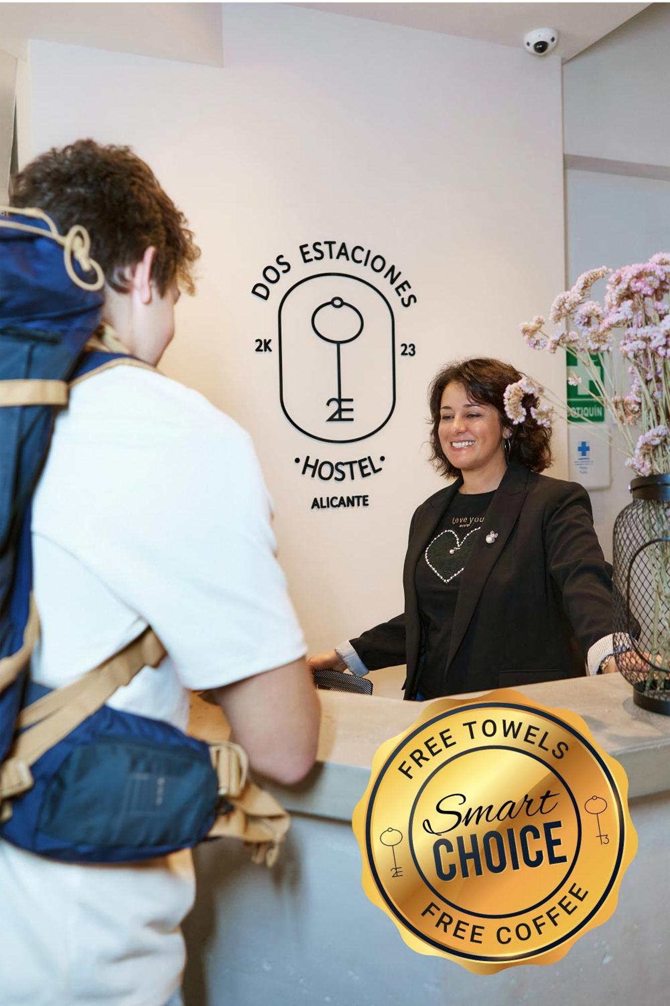 Hostel Dos Estaciones - Albergue Juvenil - Free Towels, Coffee & Tea, Remote Check-In - Alicante
